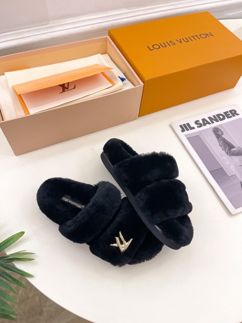 Louis Vuitton Slippers